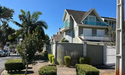 Sobrado 04 quartos a Venda no Atuba em Curitiba Parana
