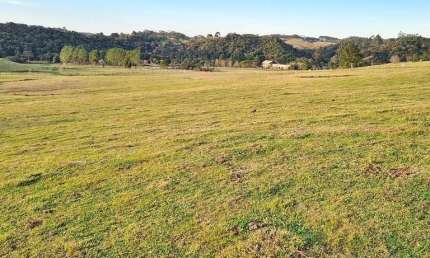 Terreno à venda com , 271.227,91m² em Rio Bonito Rancho Queimado