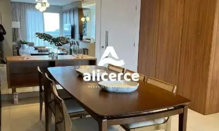PRONTO PARA MORAR - Apartamento à venda com 3 dormitórios em Florianópolis/SC