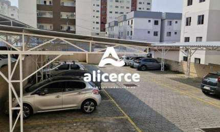Apartamento à venda com 2 quartos , 56m² em Jardim Janaína Biguaçu