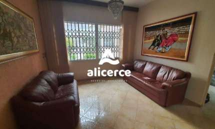 Casa à venda com 4 quartos 1 suíte, 334,88m² em Balneário Florianópolis