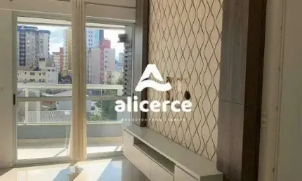 Apartamento com 3 dormitórios, sendo 1 suíte no Bairro Campinas -São José/SC