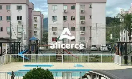Apartamento à venda com 2 quartos , 54m² em aririú palhoça