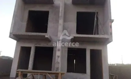Sobrados Novos com 3 Dormitórios 1 suíte e e Spa Privativo - Sertão do Imaruí - São José - SC