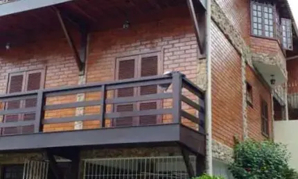 Casa para Venda em Teresópolis, Albuquerque, 5 dormitórios, 3 suítes, 4 banheiros, 3 vagas