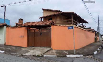 Casa com 2 dormitórios à venda, 200 m² por R$ 850.000 - Jordanópolis - Arujá/SP