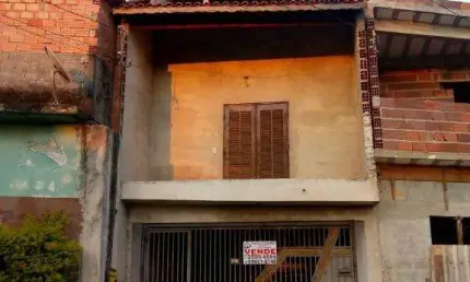 Casa com 3 dormitórios à venda, 100 m² por R$ 300 - Parque Rodrigo Barreto - Arujá/SP