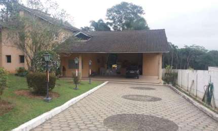 Chácara com 3 dormitórios à venda, 50000 m² por R$ 2.000.000 - Penhinha - Arujá/SP