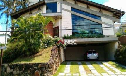 Casa com 3 dormitórios à venda, 400 m² por R$ 3.150.000,00 - Condomínio IV - Arujá/SP
