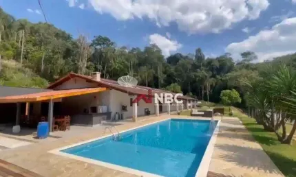 Sítio com 4 dormitórios à venda, 30 m² por r$ 2.000.000,00 - correas - arujá/sp