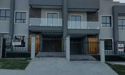 Casa com 3 quartos à venda na Rua Teodoro Santini Pietrovski, Porto das Laranjeiras, Araucária