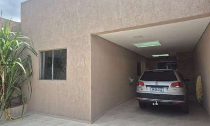Casa com 2 quartos à venda na Rua Luiz Cordeiro, 219, Capela Velha, Araucária