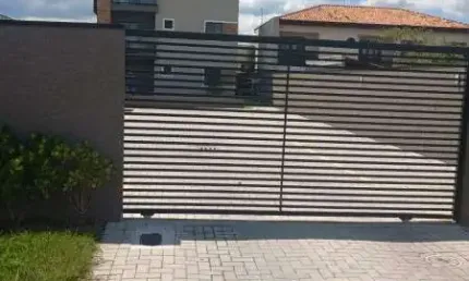 Apartamento com 2 quartos para alugar na Rua Marie Roxane Charvet, 236 Apto 01, Estação, Araucária