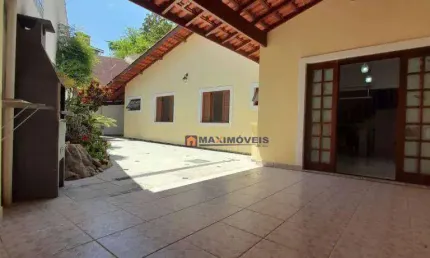 Casa com 3 dormitórios para alugar, 256 m² por R$ 6.016,83/mês - Cidade Satélite - Atibaia/SP