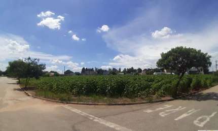 Oportunidade Única: Terreno de 2717m² na Vila dos Ipês, Boituva