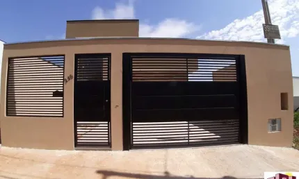 Casa com 3 quartos à venda no Portal Ville Jardins, Boituva  por R$ 550.000