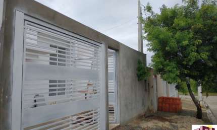 Imperdível: Casa à venda em Boituva-SP, Vila dos Ipês, 2 quartos, 1 suíte, 2 salas, 2 banheiros, 2 vagas, 100m².