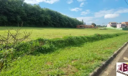 Terreno de 1000m² no condomínio São José de Boituva