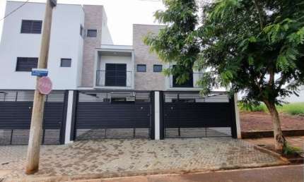 Sobrado no Portal Ville Azaléia, 2 suites, garagem, ótimo preço