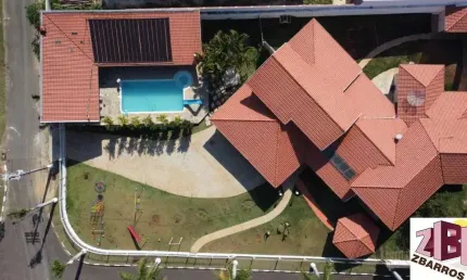 Linda residência em um dos condomínios mais nobres de Boituva.