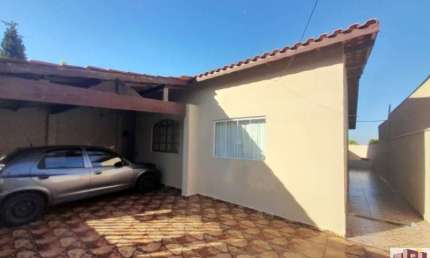 Imóvel à venda em Boituva-SP: Casa com 3 quartos, 2 salas, 3 banheiros e 150 m² no Residencial de Lorenzi
