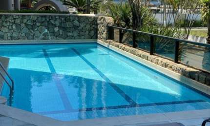 Lindo apartamento a poucos metros da praia da Enseada.