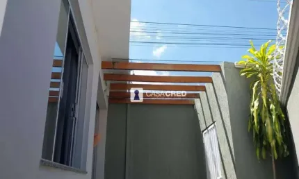 Casa com 3 dormitórios à venda, 200 m² por R$ 370.000,00 - Jardim Canaã - Varginha/MG