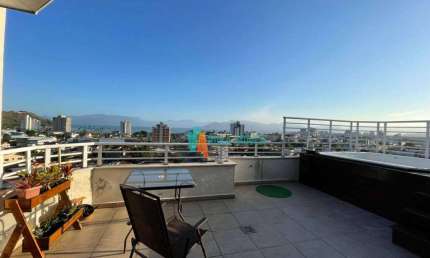 Cobertura com 2 dormitórios à venda, 100 m² por R$ 870.000 - Centro - Caraguatatuba/SP