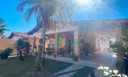 Casa com 4 dormitórios à venda, 301 m² por R$ 990.000,00 - Porto Novo - Caraguatatuba/SP