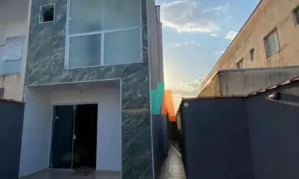 Sobrado com 2 dormitórios à venda, 78 m² por R$ 400.000,00 - Balneário Recanto Do Sol - Caraguatatuba/SP