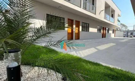 Sobrado com 2 dormitórios à venda, 89 m² por R$ 385.000,00 - Porto Novo - Caraguatatuba/SP