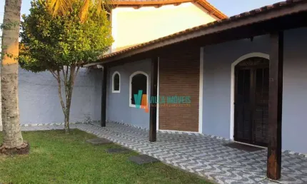 Casa com 2 dormitórios à venda, 180 m² por R$ 800.000,00 - Jardim Britânia - Caraguatatuba/SP