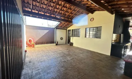 Casa com 3 quartos à venda na Rua Professor João Ferreira Neto, 701, Jardim Residencial Guimarães, Limeira
