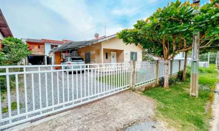 Casa com 8 quartos à venda no Limoeiro, Brusque , 140 m2 por R$ 639.000