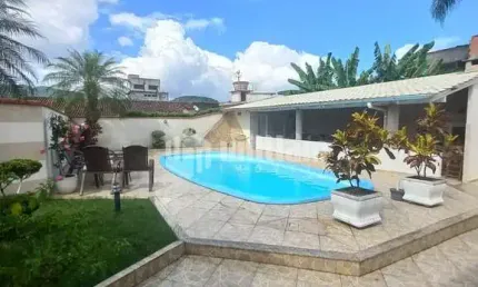 Casa com 3 quartos à venda no Rio Branco, Brusque , 200 m2 por R$ 1.100.000
