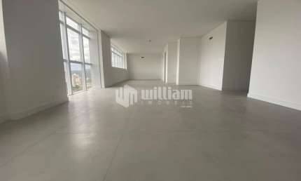 Ponto comercial para alugar no Centro I, Brusque  por R$ 2.230