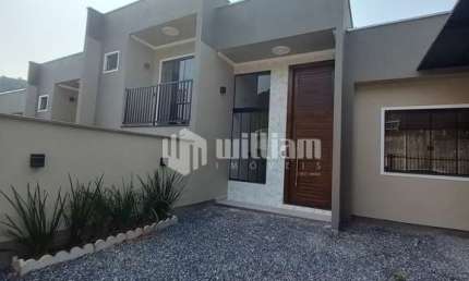 Casa com 3 quartos à venda no Cedrinho, Brusque , 84 m2 por R$ 450.000