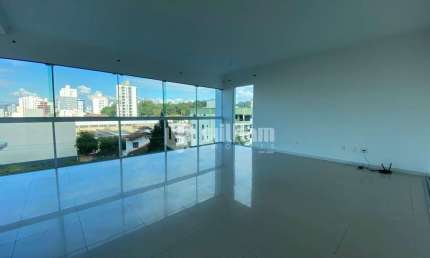 Apartamento com 3 quartos para alugar no São Luiz, Brusque , 116 m2 por R$ 4.000
