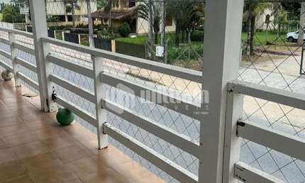 Casa com 3 quartos para alugar no Centro, Guabiruba , 160 m2 por R$ 3.000