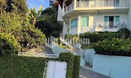 Casa com 4 quartos à venda no Centro I, Brusque , 357 m2 por R$ 1.700.000