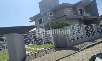Casa com 2 quartos à venda no Centro, Guabiruba , 200 m2 por R$ 1.499.999