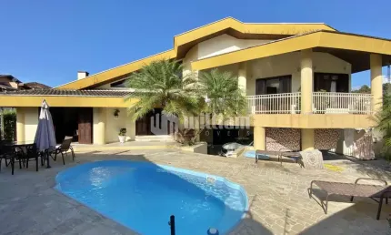 Casa com 4 quartos à venda no Centro I, Brusque , 297 m2 por R$ 2.499.000