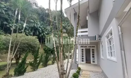 Casa com 4 quartos à venda no Centro I, Brusque , 331 m2 por R$ 1.800.000