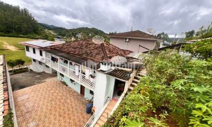 Casa com 11 quartos à venda no Limeira Baixa, Brusque , 360 m2 por R$ 1.383.000
