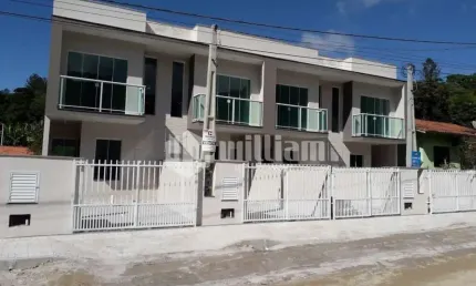 Casa com 2 quartos à venda no Bateas, Brusque , 70 m2 por R$ 329.900