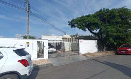 Casa comercial com 2 salas à venda no Jardim Maluche, Brusque  por R$ 1.600.000