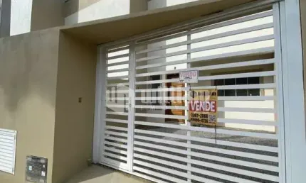 Casa com 2 quartos à venda no Steffen, Brusque  por R$ 370.000
