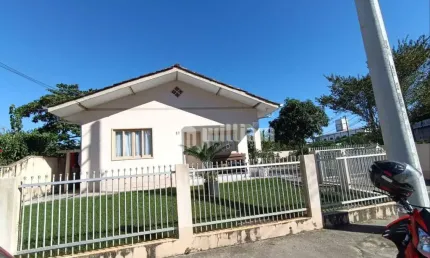 Casa com 3 quartos à venda no Rio Branco, Brusque , 160 m2 por R$ 970.000