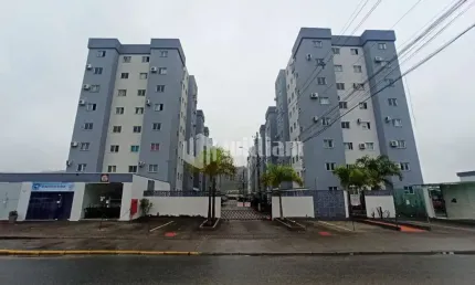Apartamento com 2 quartos à venda no Limeira Baixa, Brusque , 65 m2 por R$ 240.000