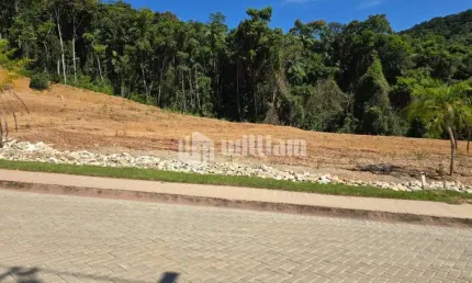 Terreno à venda no Bateas, Brusque 